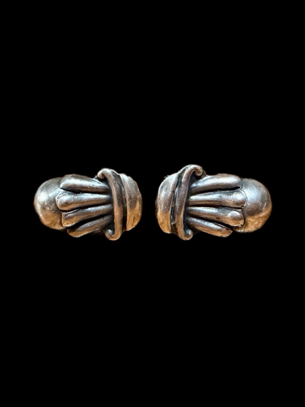 Antique Taxco Silver-Tone Sculpted Floral Earrings - Picture 1 of 4